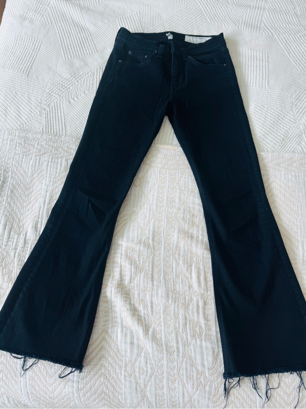 Rag & Bone High Rise Bell Jeans Womens 24 Black Flare Raw Hem Stretch Denim - Picture 2 of 4